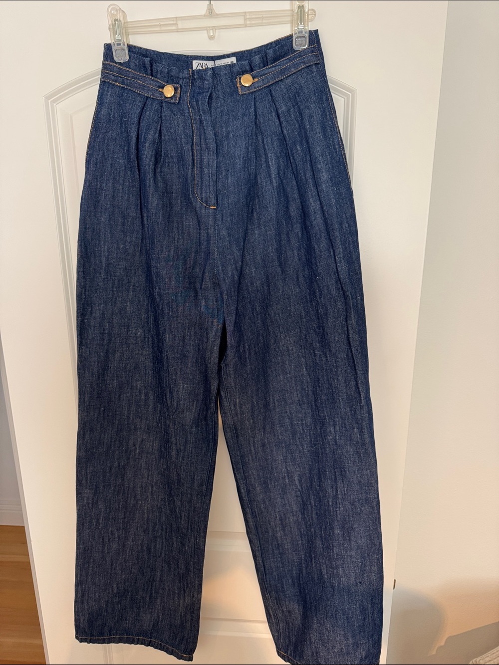 Zara Dark Blue Relaxed Pleated Jeans